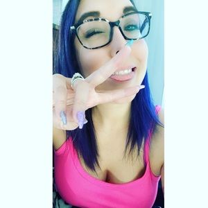 Meet your Posher, Kristina